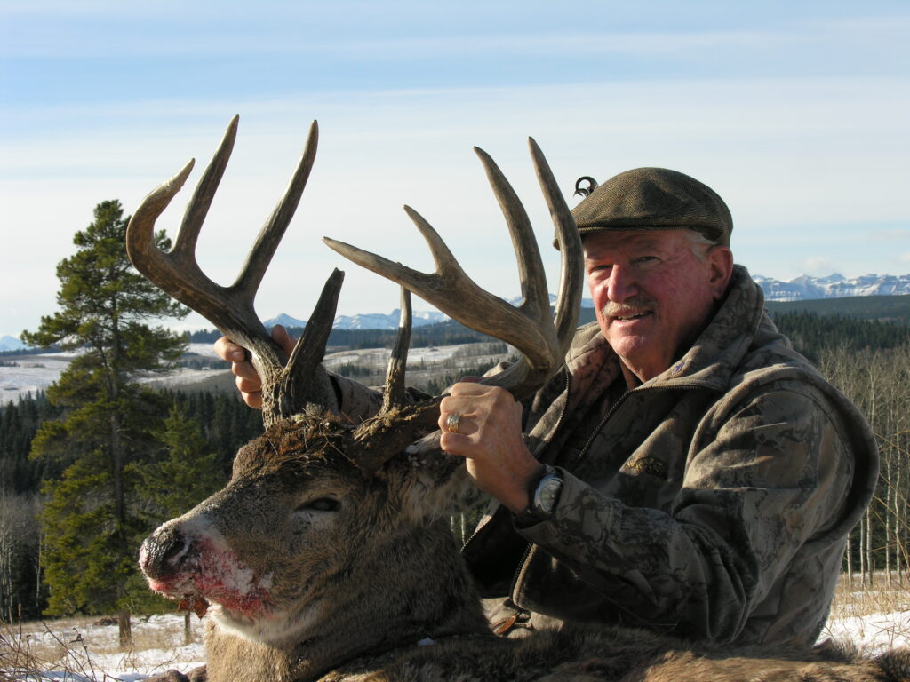 6419c264bb5a480c30876b95 deer 06 109